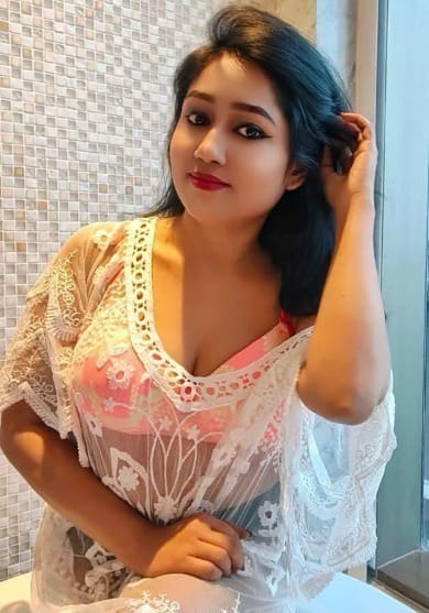 Call Girls service in Lemon Tree Hotel