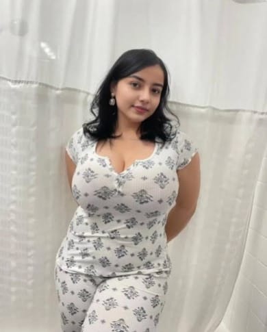 Lemon Tree Hotel Call Girls service